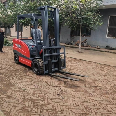 All Terrain Self Load Stacker 7.00-12 Solid Forklift Tire for Warehouse Equipment