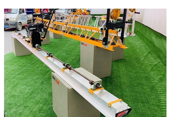 Customized Concrete Screed Vibration Ruler Powered by 1.6 hp 1.2 kw Gasoline Engine
