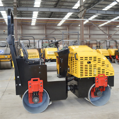 1 Ton Hydraulic Drive Unit Ride On Asphalt Tire Road Roller Vibrator 740*530mm Wheel Size